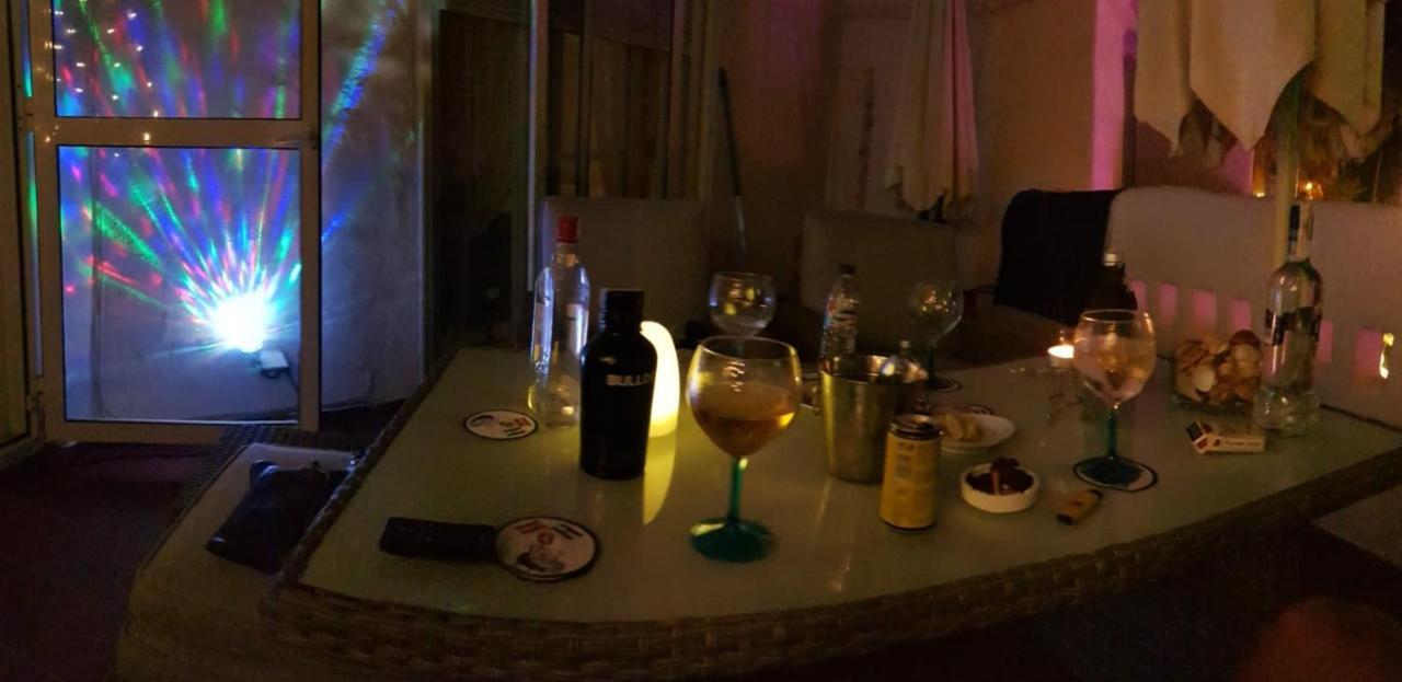 Malva Loca Apartment ベナルマデナ エクステリア 写真